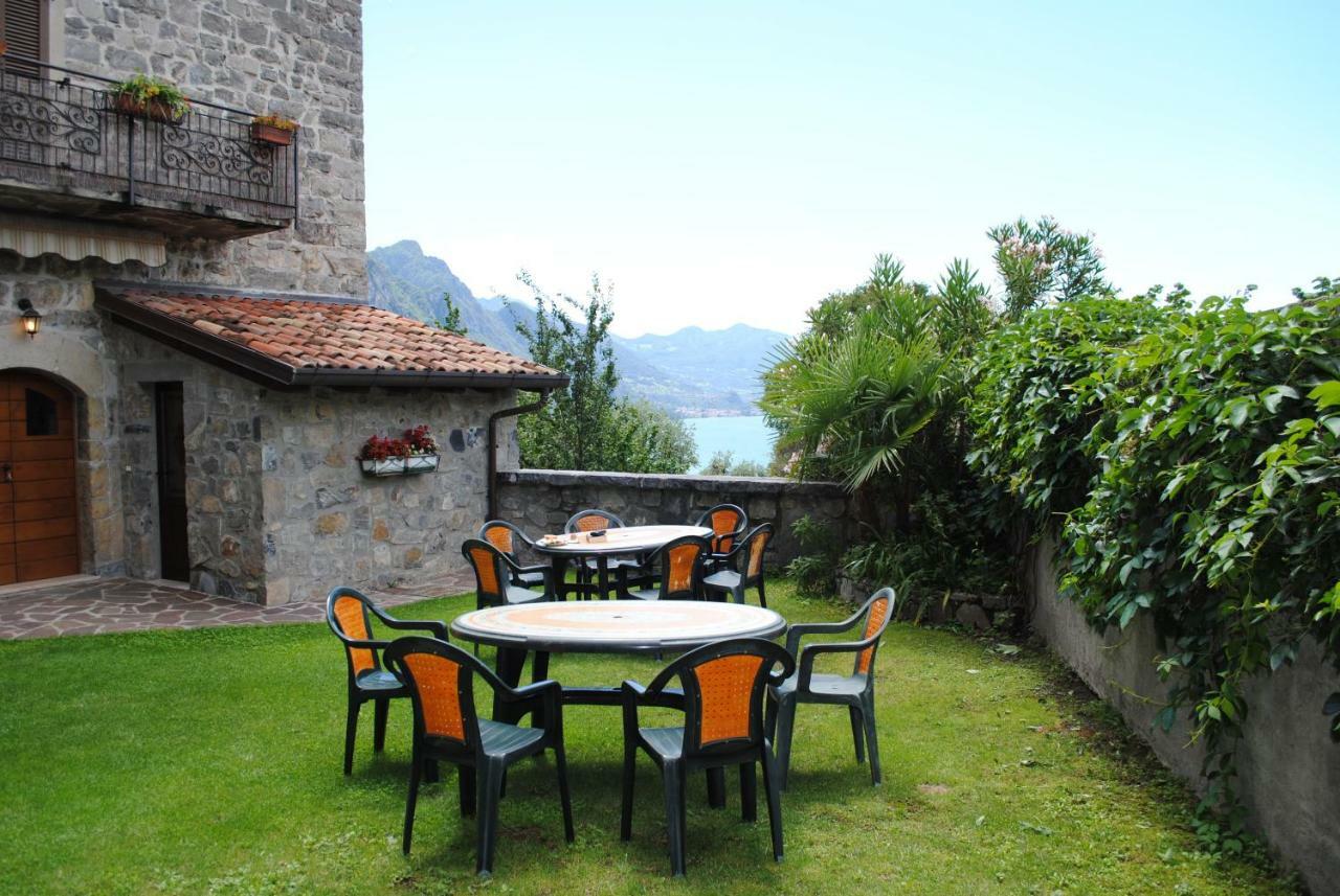 Castello Di Zorzino Iseo Lake Riva di Solto Kültér fotó